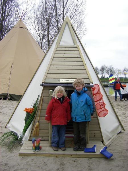 tipi de madera para niños