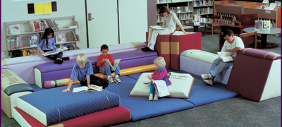 sofas con forma de libro