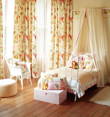 decoracion infantil con telas y papeles pintados