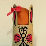 Manualidades Pascua: soporte para huevos