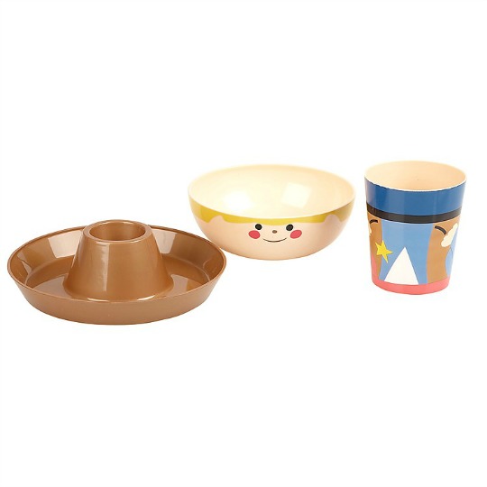 Simpáticas vajillas infantiles