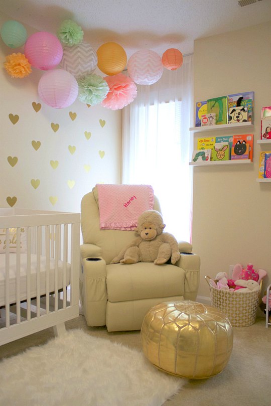 Decoración romántica y relajada para la habitación del bebé ... Decoracion de dormitorios para bebe niña