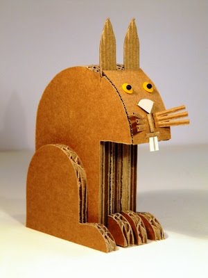 Muebles y objetos de cartón corrugado