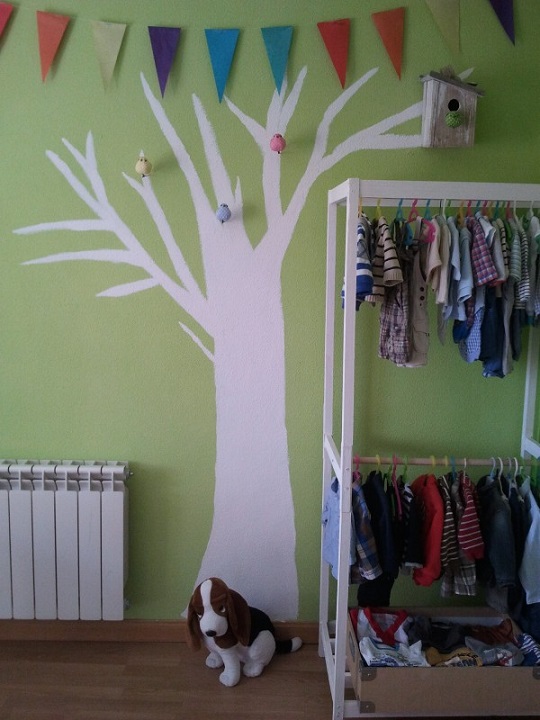 Pintar un árbol en la pared