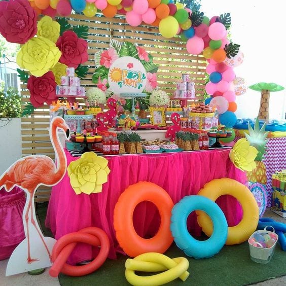 Fiestas infantiles al aire libre: en la piscina