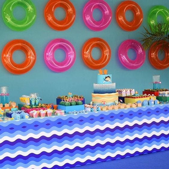 Fiestas infantiles al aire libre: en la piscina